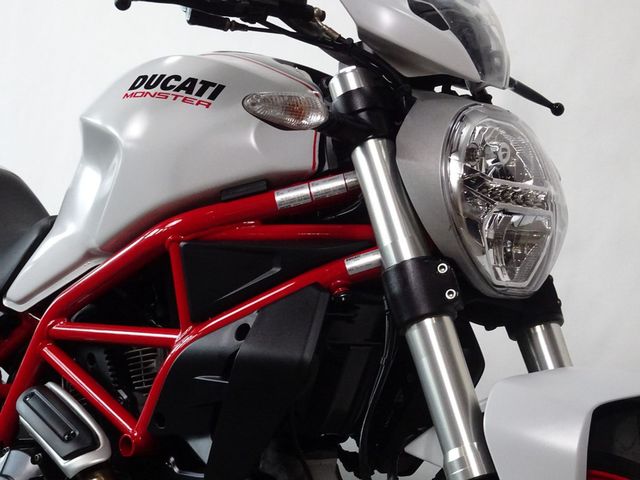 ducati - monster-797
