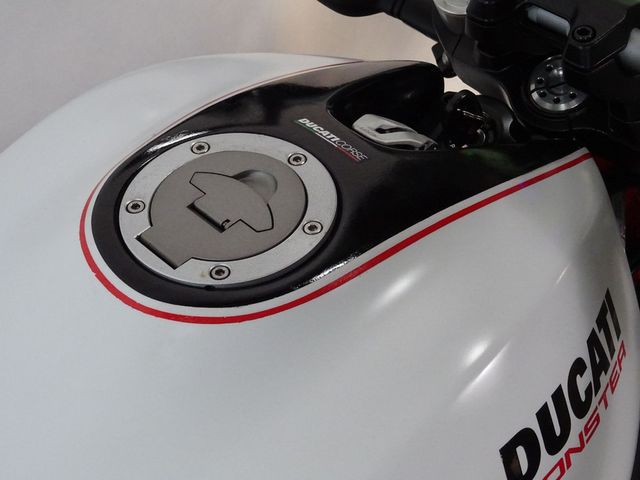 ducati - monster-797