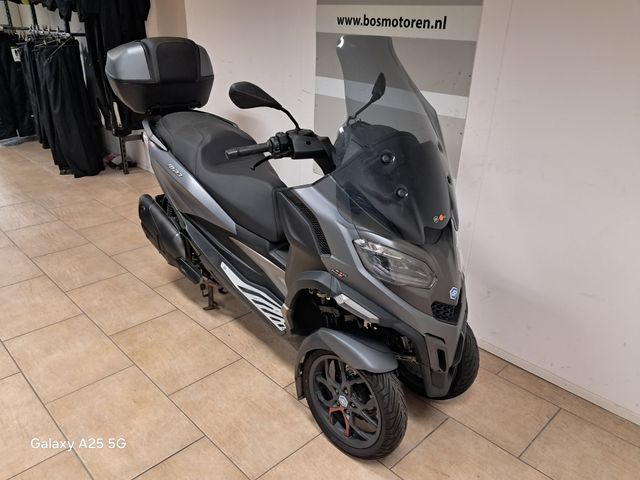 piaggio - mp3-530-hpe-advance-exlusive