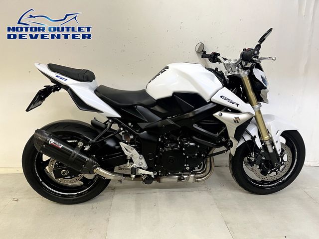 suzuki - gsr-750