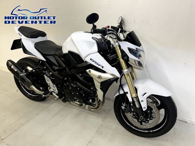 suzuki - gsr-750
