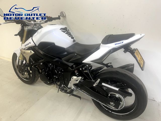 suzuki - gsr-750