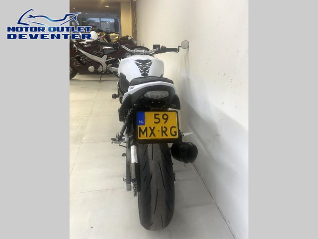 suzuki - gsr-750