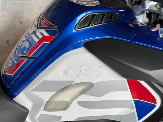 bmw - r-1250-gs-adventure