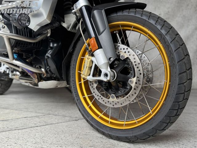 bmw - r-1250-gs-adventure