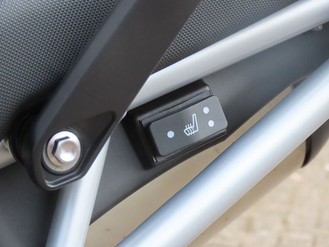 triumph - tiger-900-gt-pro