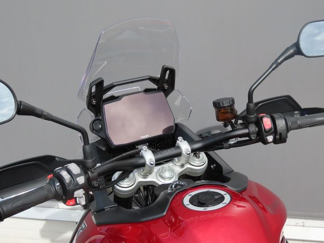 triumph - tiger-900-gt-pro