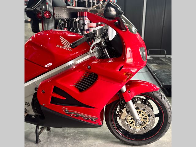 honda - vfr-750-f