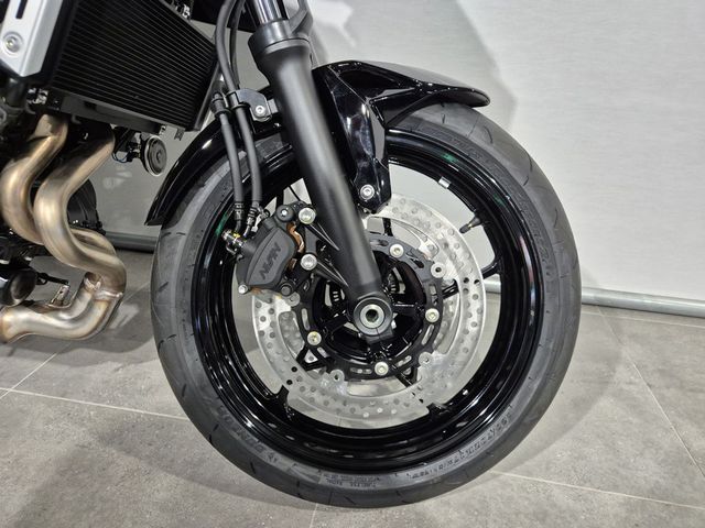 kawasaki - z650-s