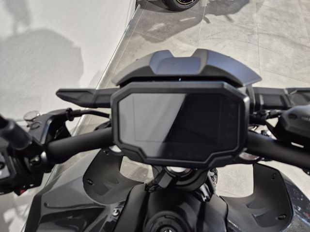 kawasaki - z650-s