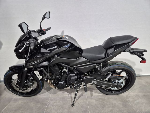kawasaki - z650-s