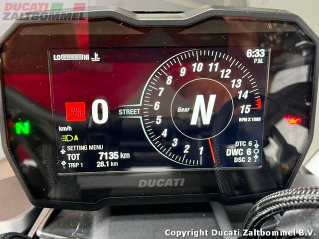 ducati - streetfighter-v4s