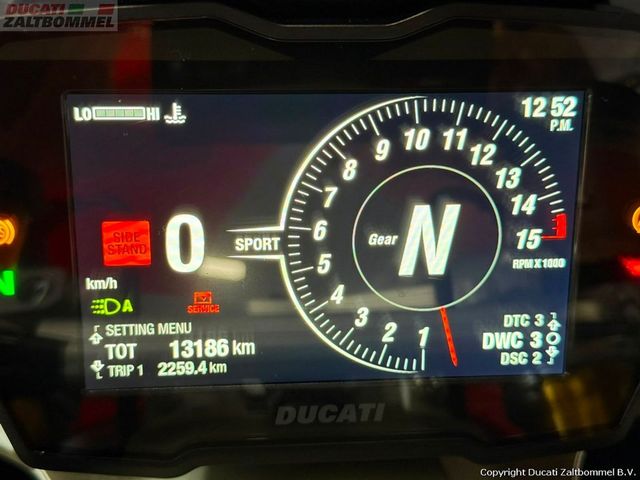 ducati - panigale-v4-s-corse