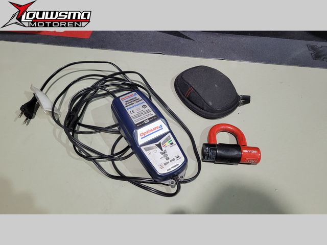 yamaha - xvs-1100-dragstar