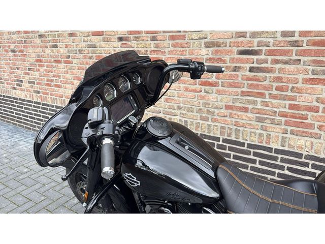 harley-davidson - street-glide-flhx