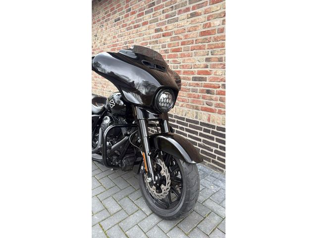 harley-davidson - street-glide-flhx