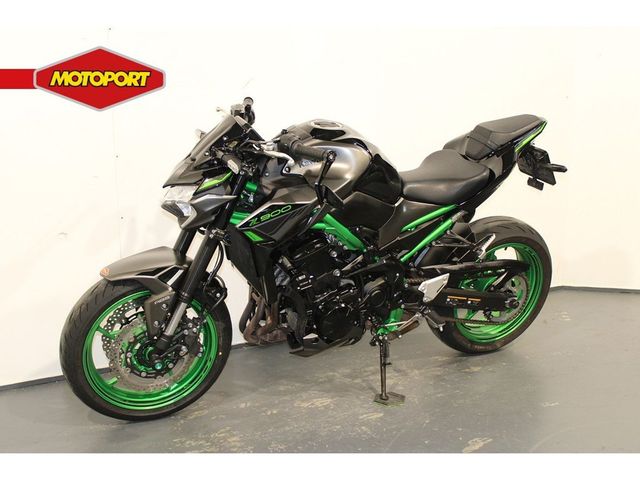 kawasaki - z900