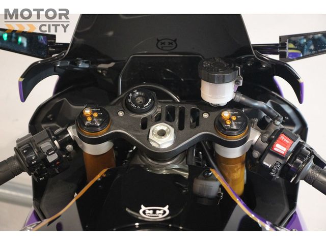 yamaha - yzf-r1
