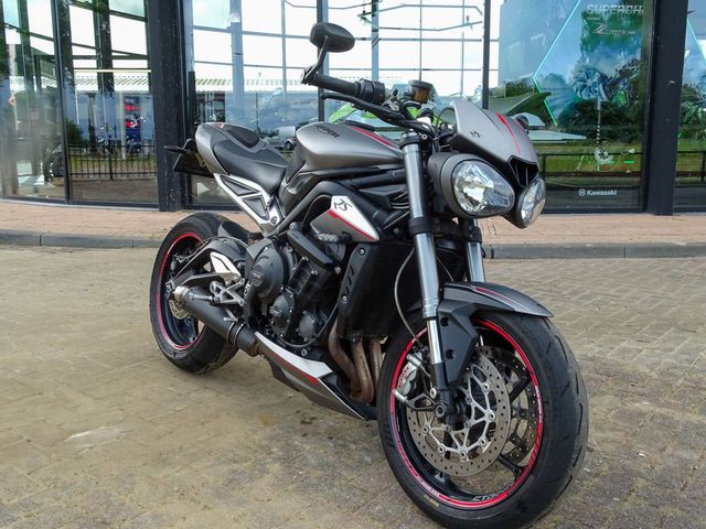 triumph - street-triple-rs