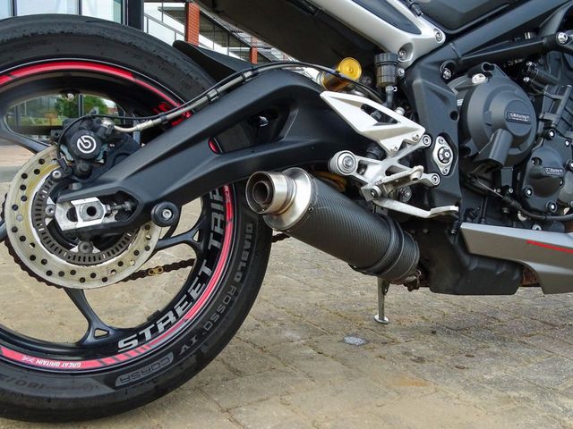 triumph - street-triple-rs