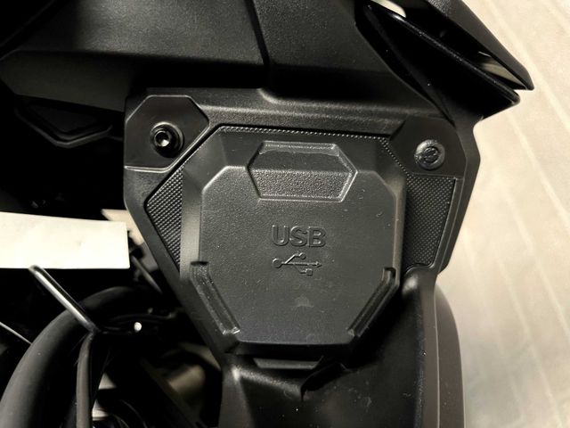 kawasaki - versys-650-abs-tourer