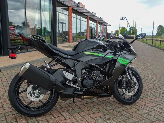 kawasaki - ninja-zx-6r