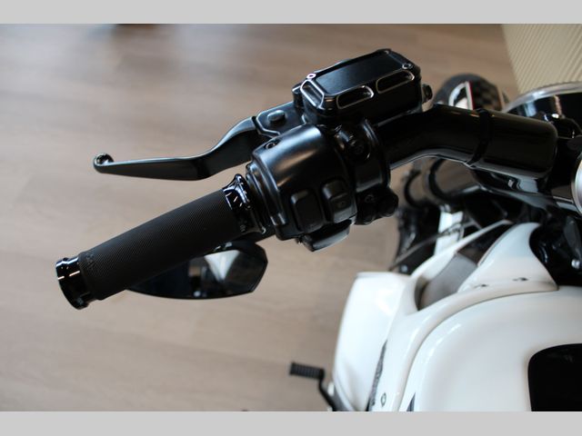 harley-davidson - v-rod-muscle-vrscf