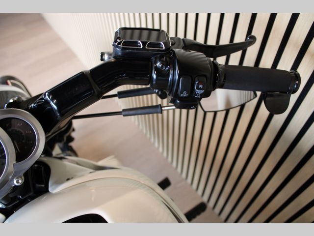 harley-davidson - v-rod-muscle-vrscf