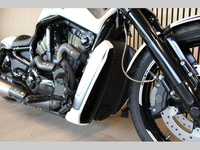 harley-davidson - v-rod-muscle-vrscf