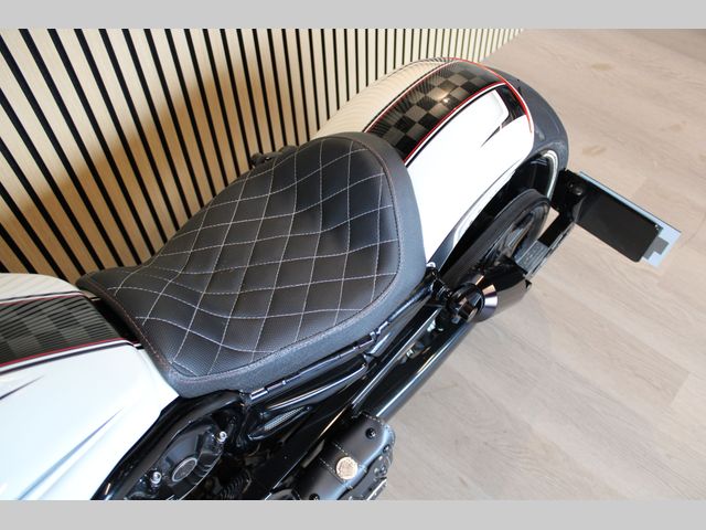 harley-davidson - v-rod-muscle-vrscf