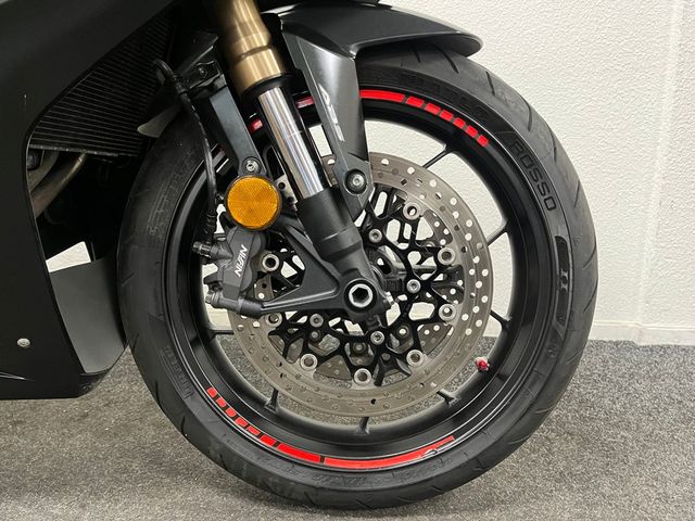 honda - cbr-650-r