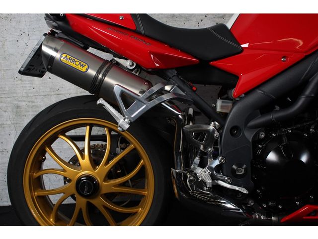 triumph - speed-triple-1050