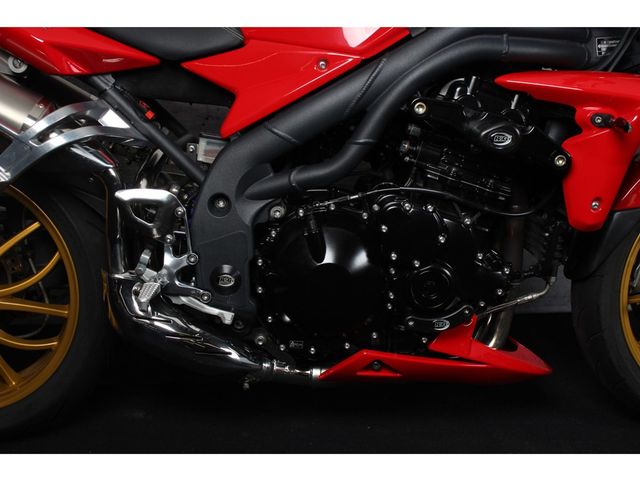 triumph - speed-triple-1050