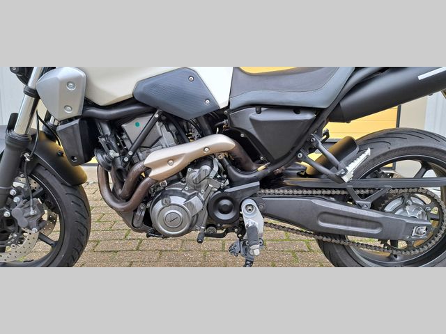 yamaha - mt-03