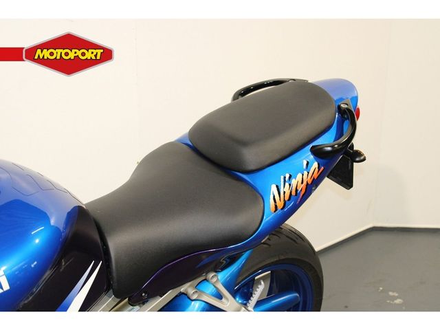 kawasaki - zx-9r-ninja