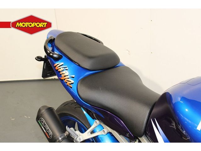 kawasaki - zx-9r-ninja