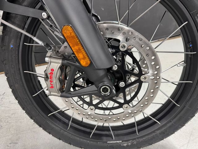 triumph - scrambler-1200-xe