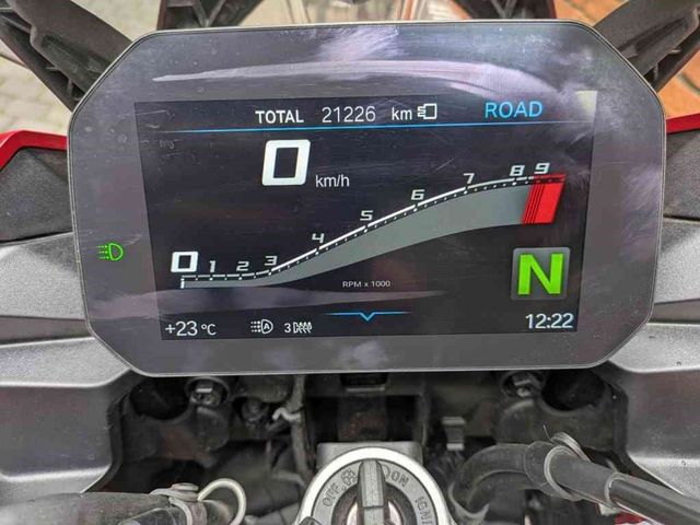 bmw - f-900-xr