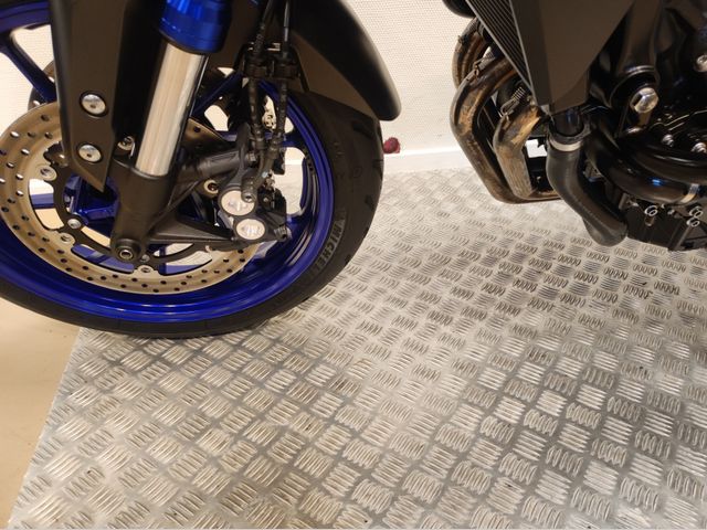 yamaha - tracer-900-abs