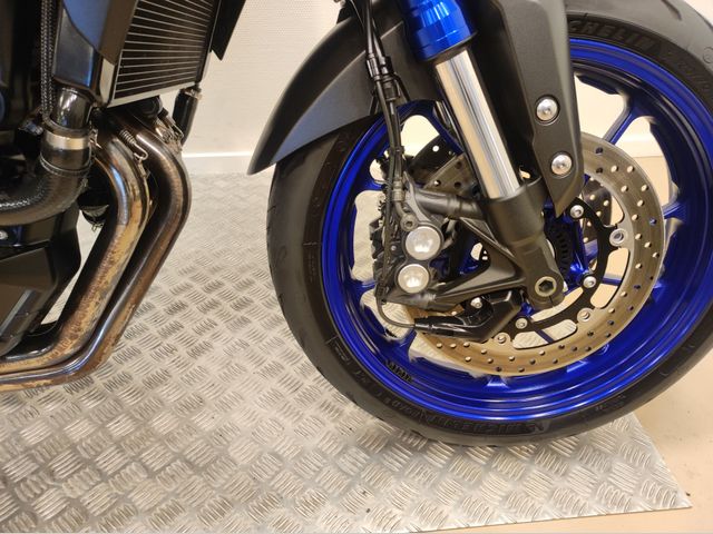 yamaha - tracer-900-abs