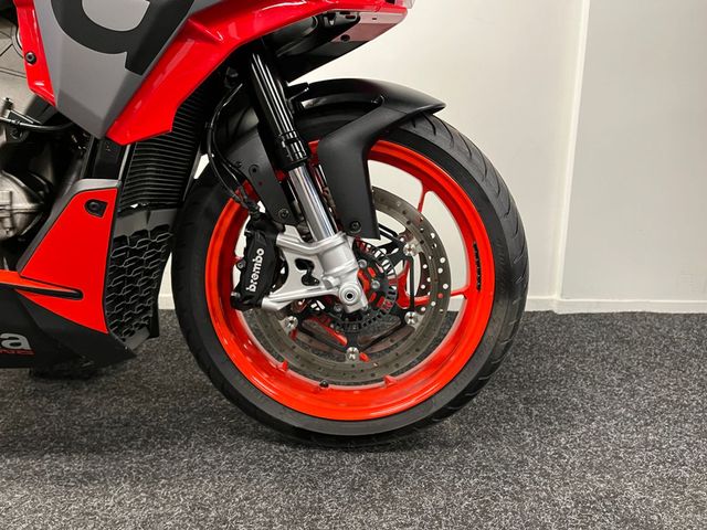 aprilia - tuono-660
