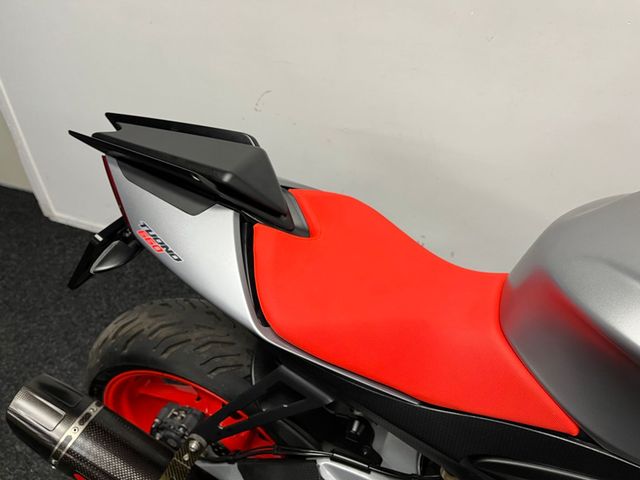 aprilia - tuono-660