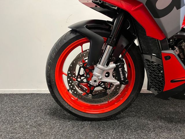 aprilia - tuono-660