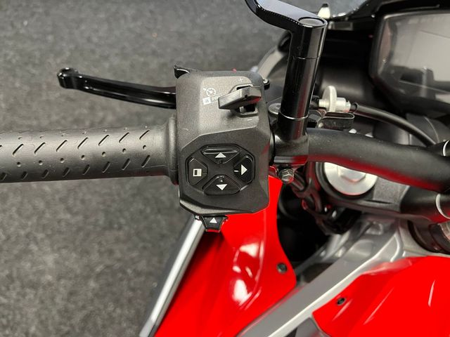 aprilia - tuono-660