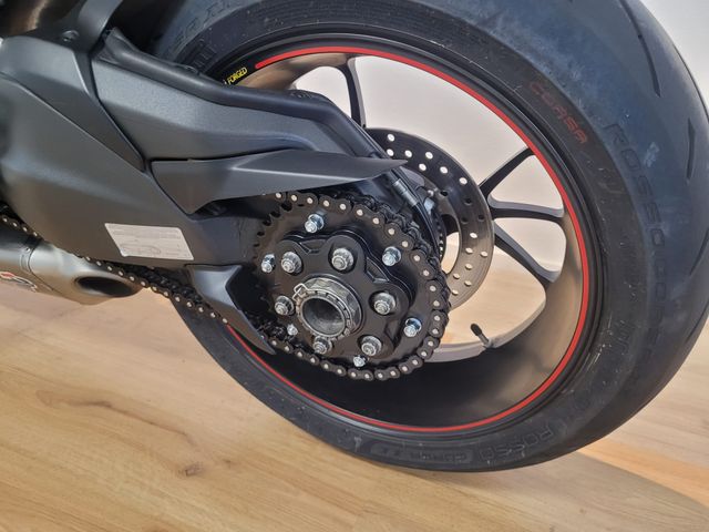 ducati - 1199-panigale-s