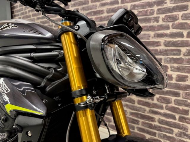 triumph - speed-triple-1200-rs