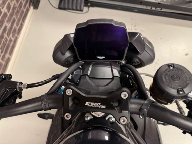 triumph - speed-triple-1200-rs