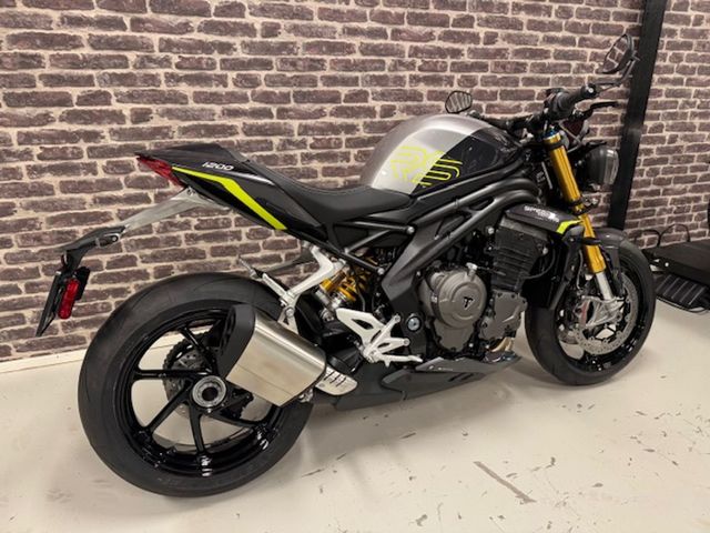 triumph - speed-triple-1200-rs