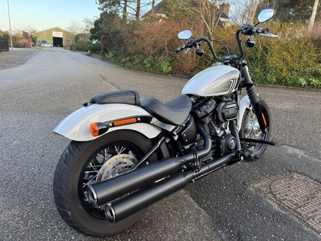 harley-davidson - street-bob-114