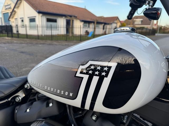 harley-davidson - street-bob-114